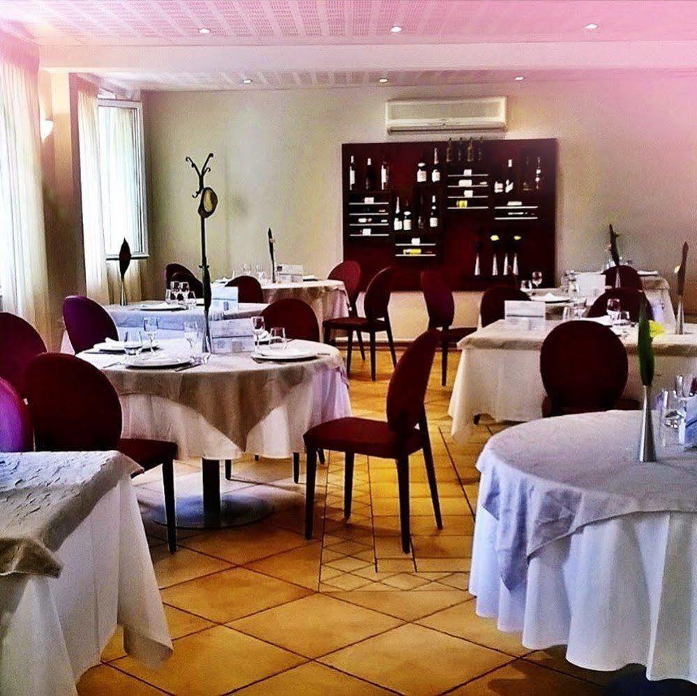 Hotel Le Poseidon La Seyne-sur-Mer Esterno foto