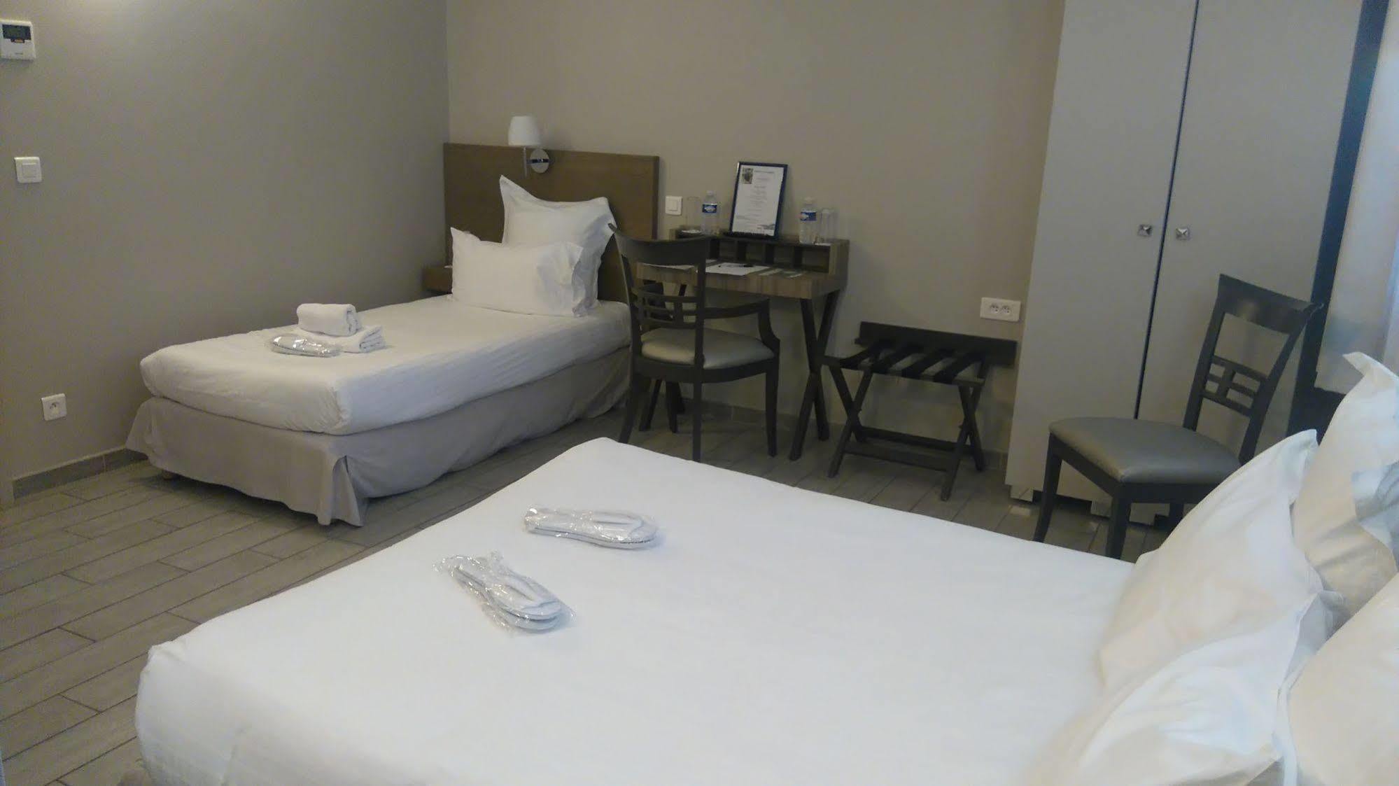 Hotel Le Poseidon La Seyne-sur-Mer Esterno foto