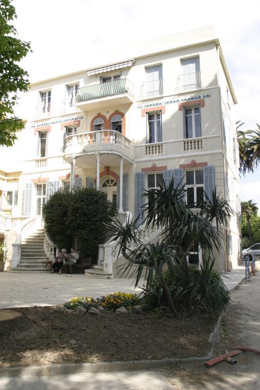 Hotel Le Poseidon La Seyne-sur-Mer Esterno foto